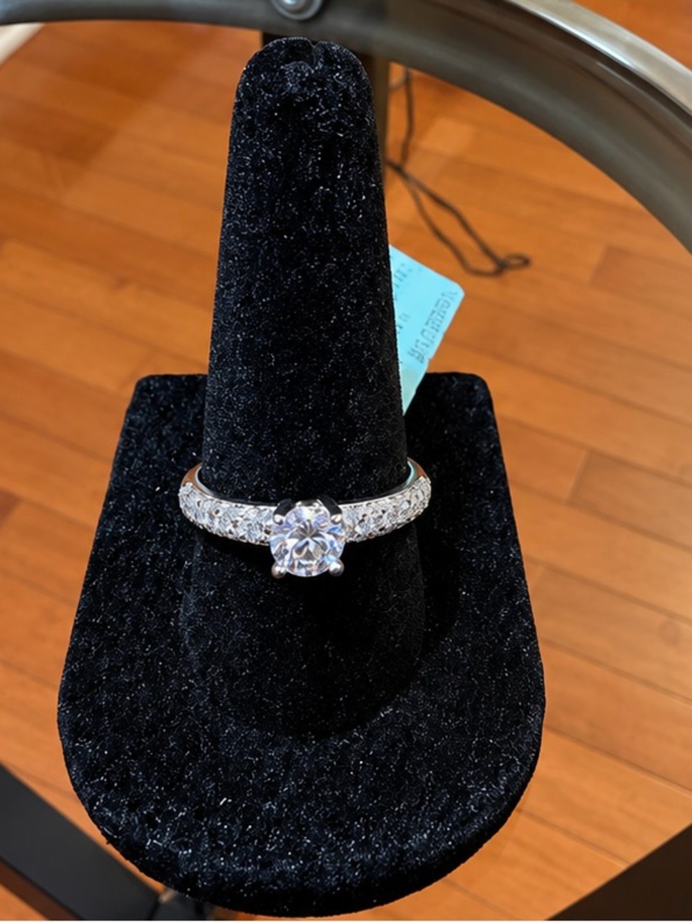 💎 1.65 CTW Round Genuine Moissanite Ring – Size 7